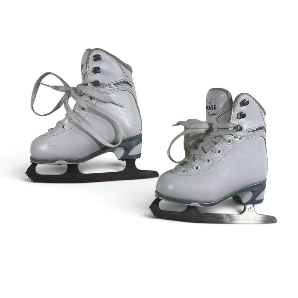 Soft Skate by Jackson Figure Ice Skates US Youth/Junior Size 8- White, 6 1/3